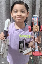Girl holding her Rocket Launcher build